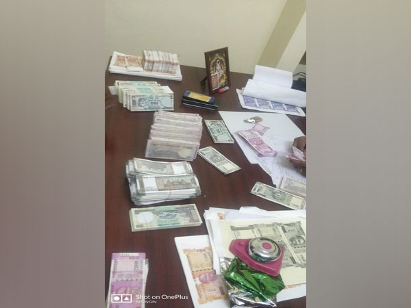 Rs 14 lakh fake currency in various denominations were seized from the accused. Photo/ANI