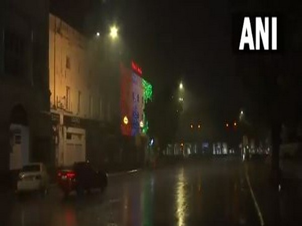 Rain accompanied by thunderstorms lashes parts of the national capital. [Photo/ANI]