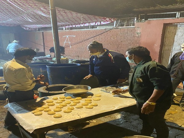 The catering business in Delhi is expected to take a hit after the guest capping order by Delhi government ahead of the wedding season in view of COVID-19 norms [Photo/ANI]