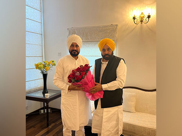 Punjab former CM Charanjit Singh Channi meets Bhagwant Mann (Photo/ANI)