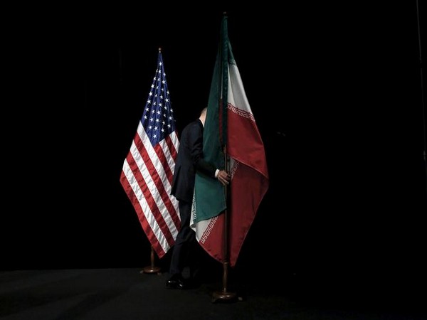 US and Iran flags