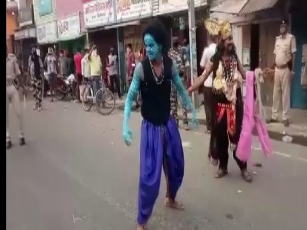 Coronavirus demon (L) and Yamraj (R) in Munger, Bihar on Wednesday [Photo/ANI]