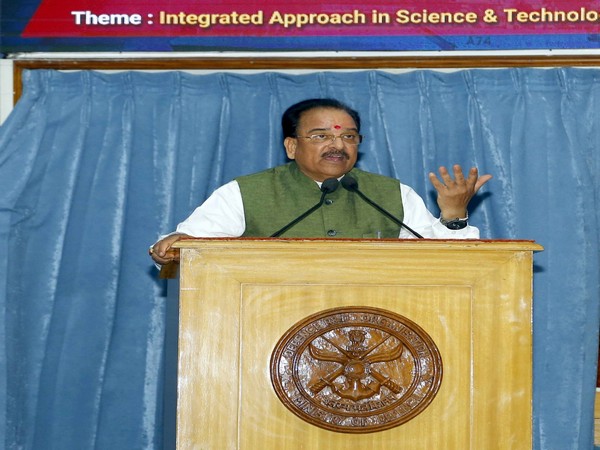 MoS Ajay Bhatt addressing the National Technology Day function in New Delhi (Photo Credit: PIB)