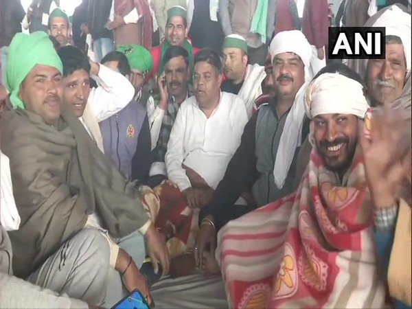 The farmers further said the government should come forward with an 