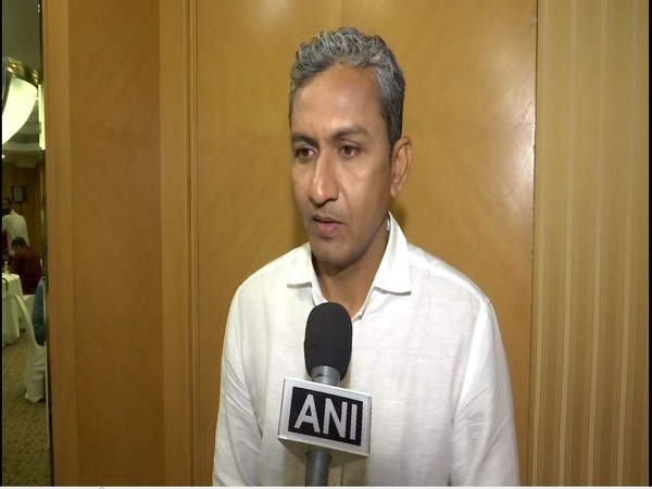 Former cricketer Sanjay Bangar 