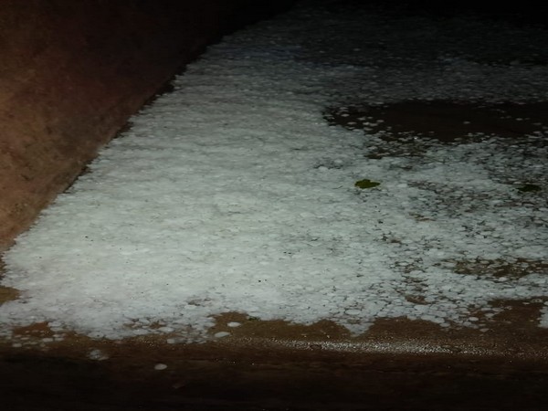 A view after hailstorm in Uttar Pradesh's Renukoot on Sunday. Photo/ANI