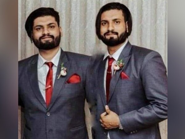 Identical twins Joefred and Ralphred Gregory who died due to post COVID complications in Meerut last week. (Photo/Twitter)