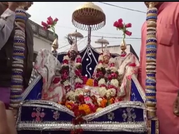 Idols of Lord Krishna and Radha taken to court in Madhya Pradesh on Wednesday. (Photo/ANI)