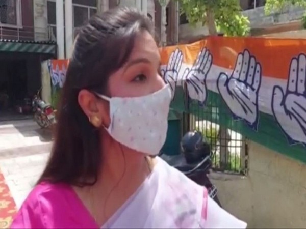 UP Mahila Congress President Preeti Tiwari leaving the venue of training camp in Mathura on Sunday. [Photo/ANI]