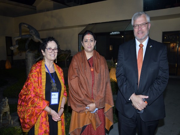 Union Minister of Women and Child Development Smriti Irani (in middle)
