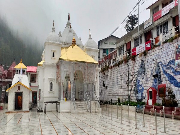 An image of Gangotri temple in Uttarakhand [Photo]