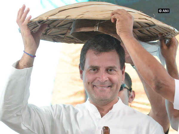 Rahul Gandhi at fisherman parliament in Thrissur in Kerala on Thursday. [ANI photo]