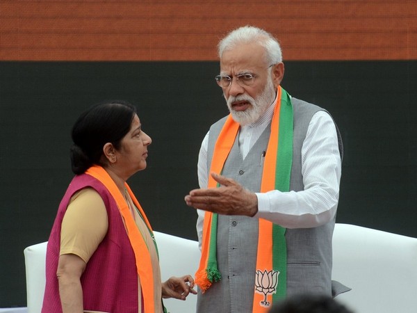 BJP leader Sushma Swaraj with Prime Minister Narendra Modi (File photo/ANI)