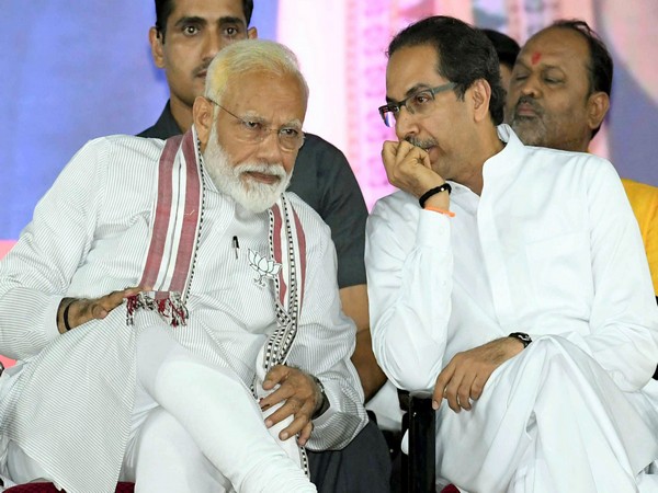 Prime Minister Narendra Modi and Shiv Sena chief Uddhav Thackeray at a rally in Maharashtra on April 27. (Photo/ANI)