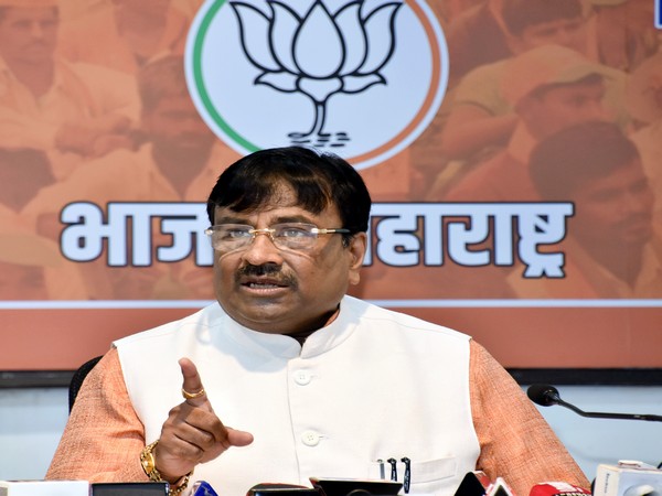 Maharashtra Cultural Affairs Minister Sudhir Mungantiwar (File Photo)