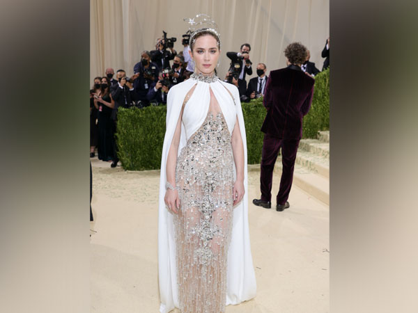 
    Emily Blunt's Met Gala 2021 look leaves fans nostalgic
    