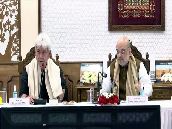 Union Home Minister Amit Shah and Jammu and Kashmir Lieutenant Governor Manoj Sinha (File Photo)