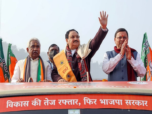 BJP National President JP Nadda with Uttarakhand Chief Minister Pushkar Singh Dhami (R) and other dignitaries at Vijay Sankalp Yatra (File photo/ANI)