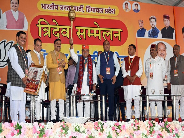 Narendra Singh Tomar attends the 'Tridev Sammelan' (Photo/ANI)