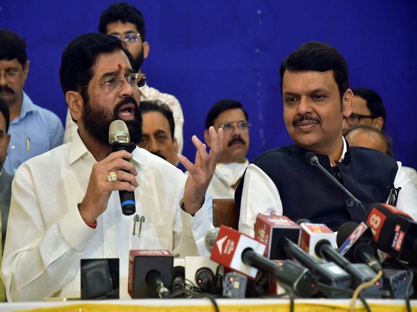 Eknath Shinde (left) and Devendra Fadnavis (right) (photo/ANI)