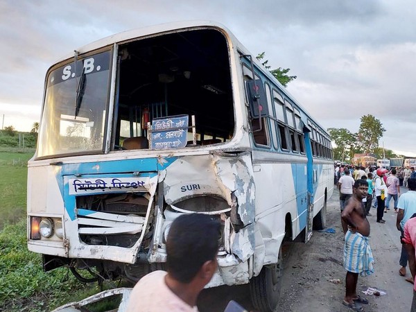 9 people killed in auto and bus collision in Mallarpur police station area (Photo/ANI)