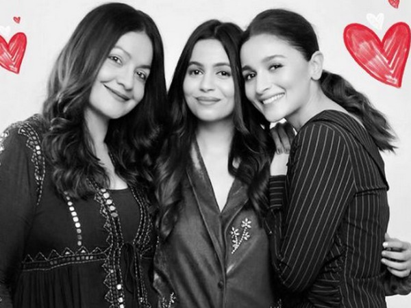 Pooja Bhatt, Shaheen Bhatt, Alia Bhatt (Image source: Instagram)