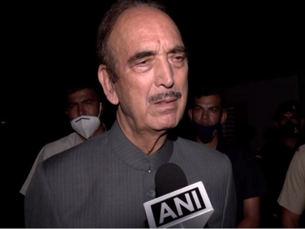 Senior Congress leader Ghulam Nabi Azad (Photo/ANI)