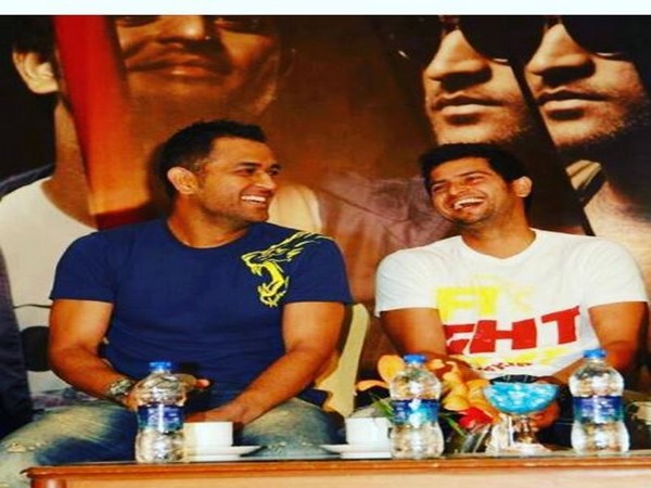 MS Dhoni with Suresh Raina. (Photo/ Suresh Raina Instagram)