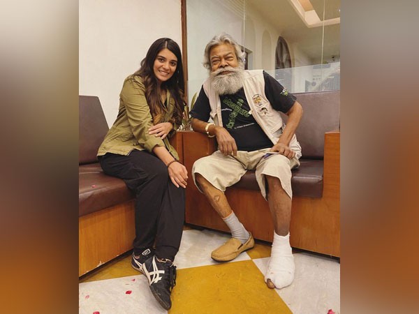 Pooja Gor with late Anupam Shyam (Image source: Instagram)
