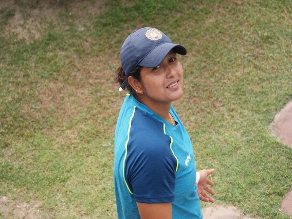 India seam-bowling allrounder Rumeli Dhar (Photo/Instagram)