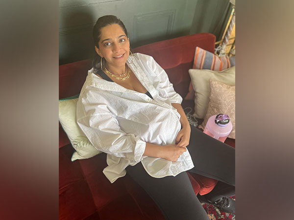 Sonam Kapoor (Image source: Instagram)