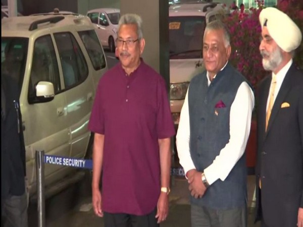 Sri Lanka newly-elected President Gotabaya Rajapaksa recieved by Union Minister VK Singh 