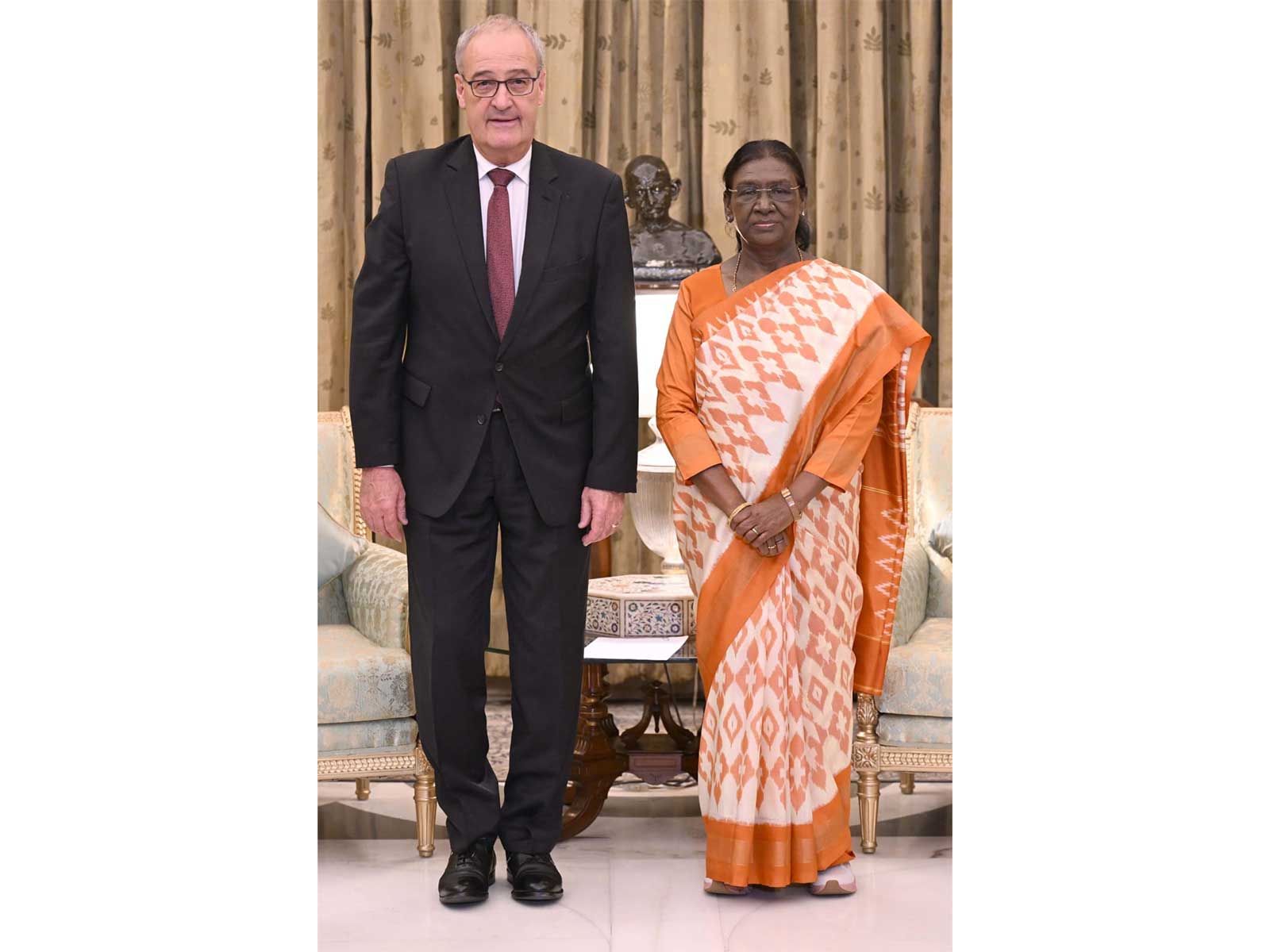 President Droupadi Murmu with Guy Parmelin, President of the Swiss Confederation at Rashtrapati Bhavan (Photo/X@rashtrapatibhvn) President Droupadi Murmu with Guy Parmelin, President of the Swiss Confederation at Rashtrapati Bhavan (Photo/X@rashtrapatibhvn)