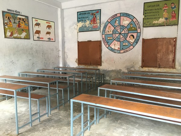 Empty classroom due to heat wave 