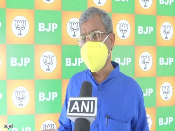 Former Jharkhand Chief Minister and BJP leader Babulal Marandi speaking to ANI in Ranchi on Friday. [Photo/ANI]