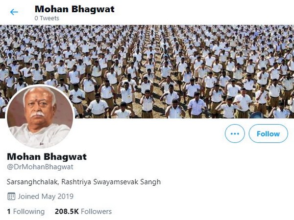 Twitter removed blue badge against the account of RSS chief Mohan Bhagwat.