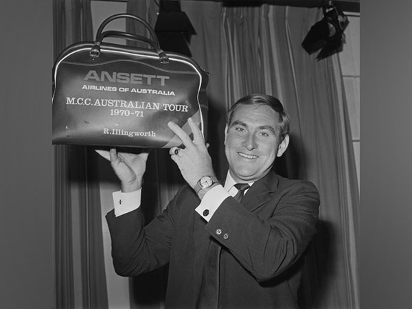 Ray Illingworth (Photo/ England Cricket Twitter)