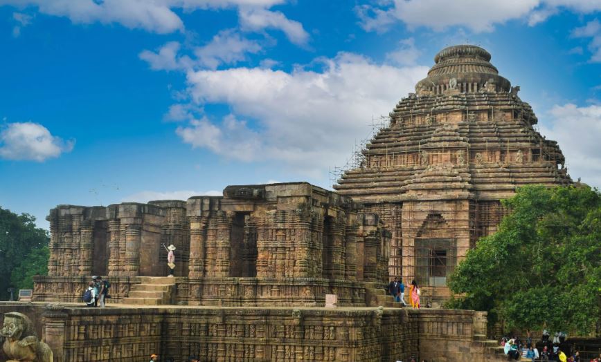World Architecture Day: 5 Indian temples with the most marvelous designs