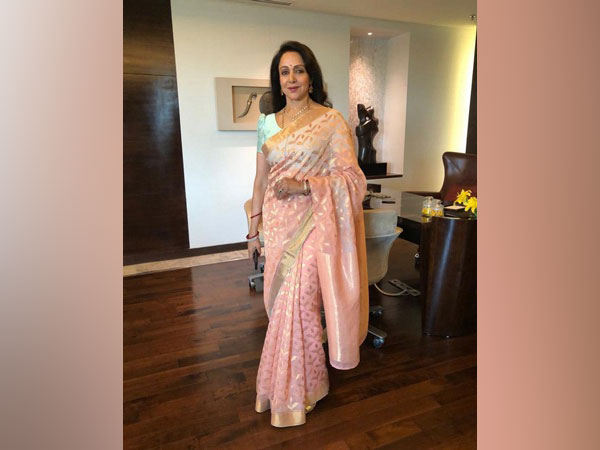 Hema Malini (Image courtesy: Instagram)