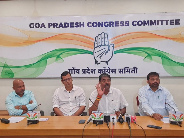 Goa Congress leaders addressing a press conference (Photo/ANI)