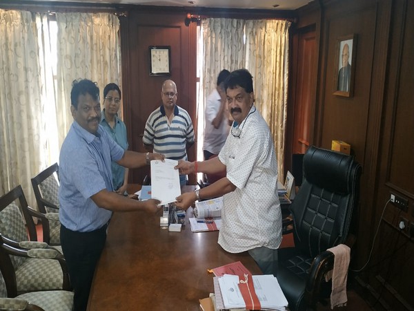 BJP leader Michael Lobo with Goa Assembly Speaker Rajesh Patnekar