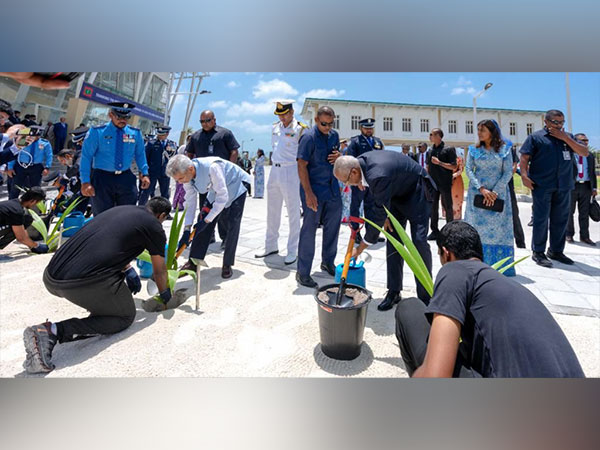EAM S Jaishankar and Maldivian President Ibrahim Mohamed Solih planting saplings