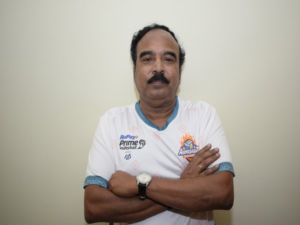 Ahmedabad Defenders' Head Coach Dakshinamoorthy Sundaresan (Photo/PVL)