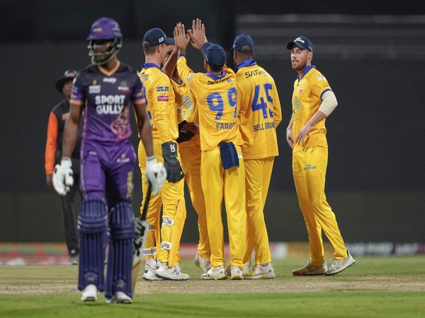 Team Abu Dhabi in action (Photo/ Abu Dhabi T10)