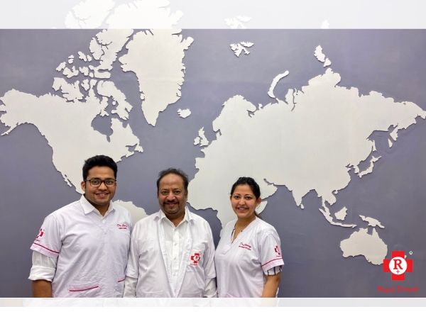 L-R: Dr Chirag Chamria, Dr Arun Chamria, Dr Cherry Sureka Chamria