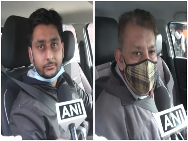 Masks no more mandatory for travellers in private car (Photo:ANI)