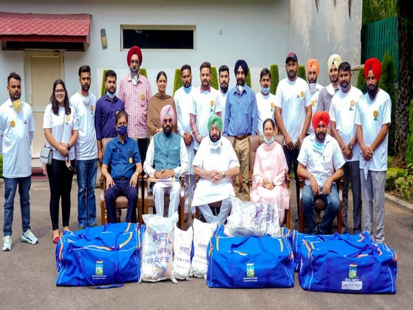 Punjab CM distributes sports kits to Rural and Urban youths