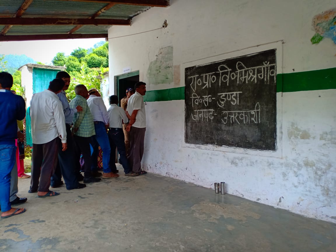 31.35 per cent voting was recorded upto 12 pm in the Panchayat elections. Photo/ANI