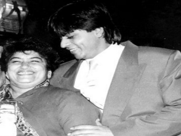 Saroj Khan,Shah Rukh Khan  (Image courtesy: Instagram)