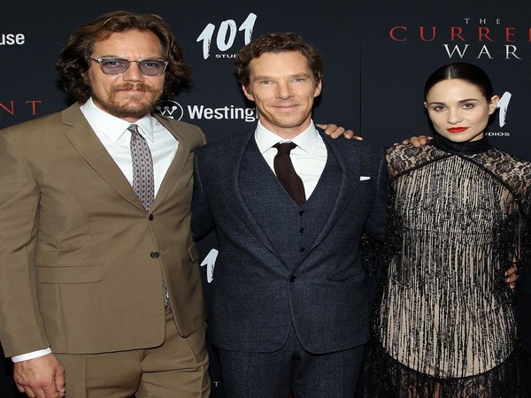 The cast and crew of  'The Current War' (Image courtesy: Instagram)